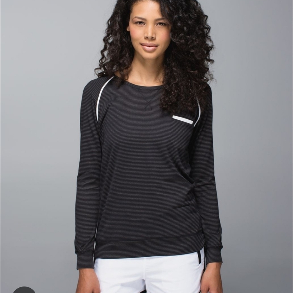 🎉LULULEMON Stripe Reflective Pocket Shirt Size 4